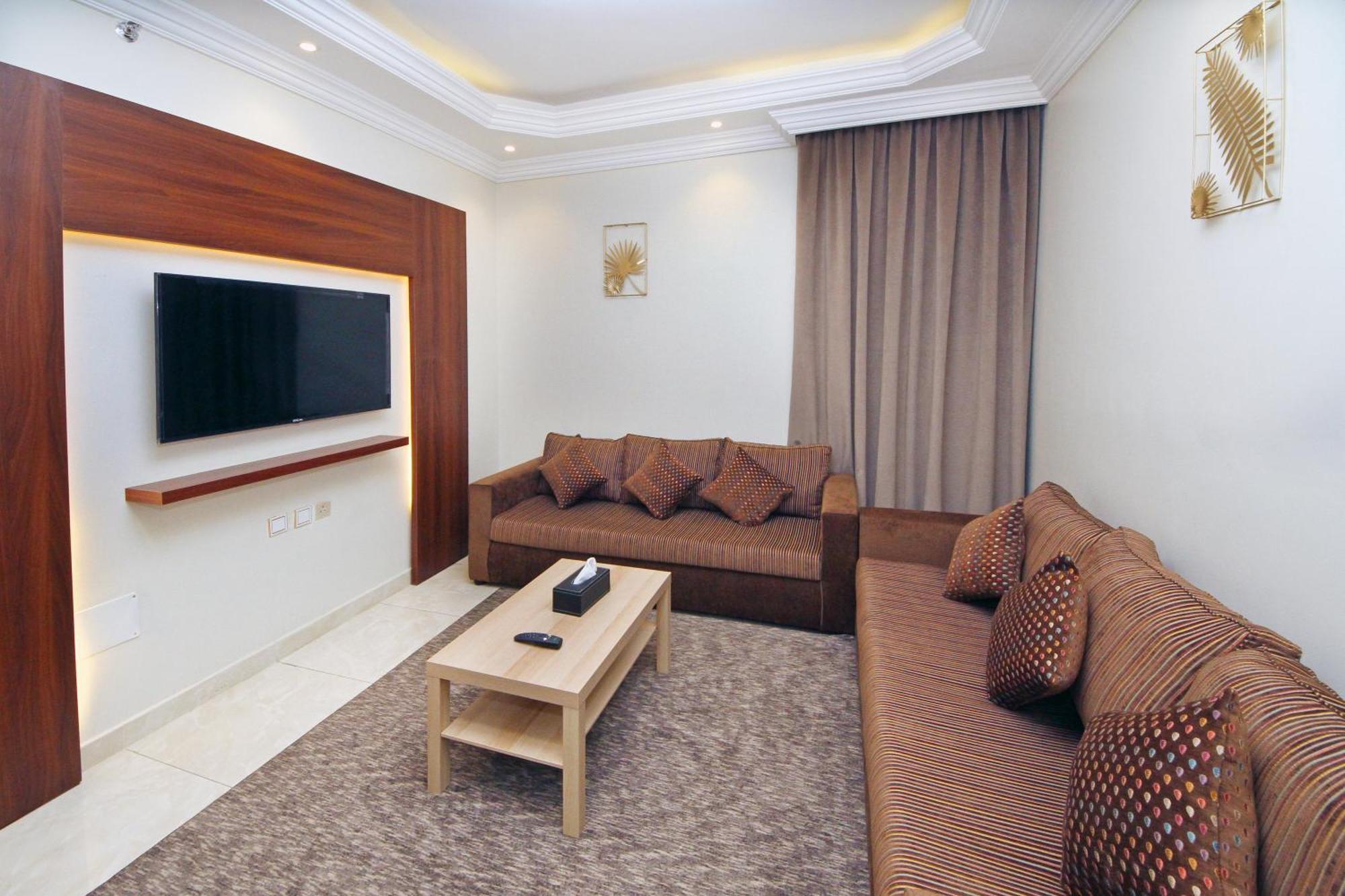 Ghima Jeddah Aparthotel Ngoại thất bức ảnh