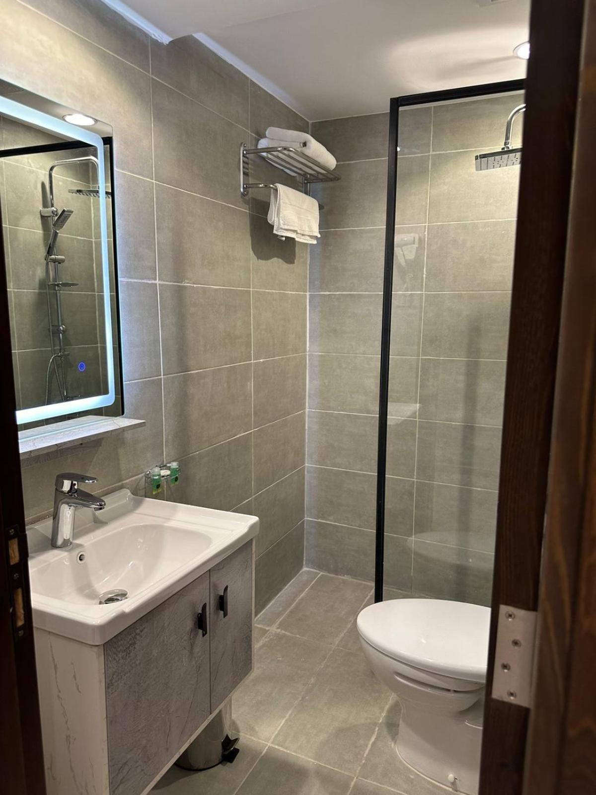 Ghima Jeddah Aparthotel Ngoại thất bức ảnh